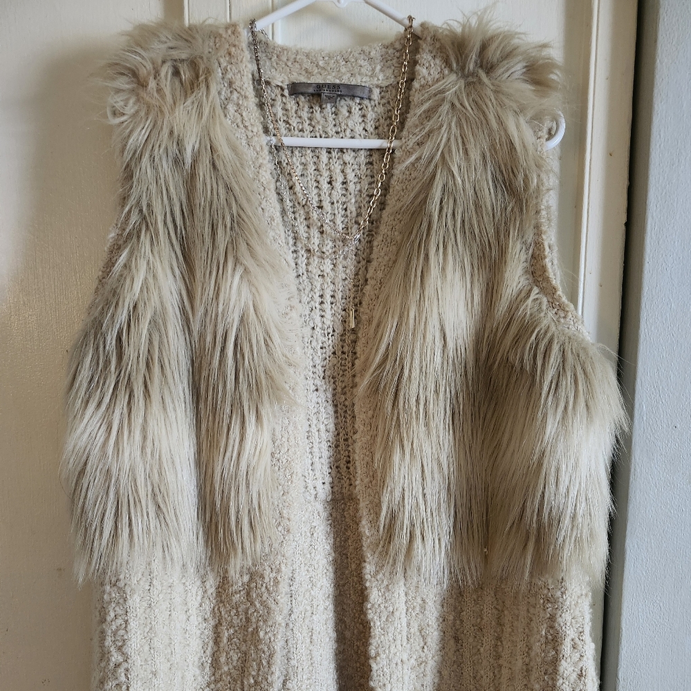 Faux Fur Vest🌿